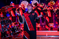 Sabrina Puhrer (Musikalische Leiterin / 2. Vorstand) und ihre Langhoorguggis beim ersten AuftrittHäsvorstellung der Langhoorguggis Dachtel e.V., 30 Jahre Fuchsenfasnet, Guggenmusik, Häs, Fasnet27.01.2024Foto: Eibner/Schmidt